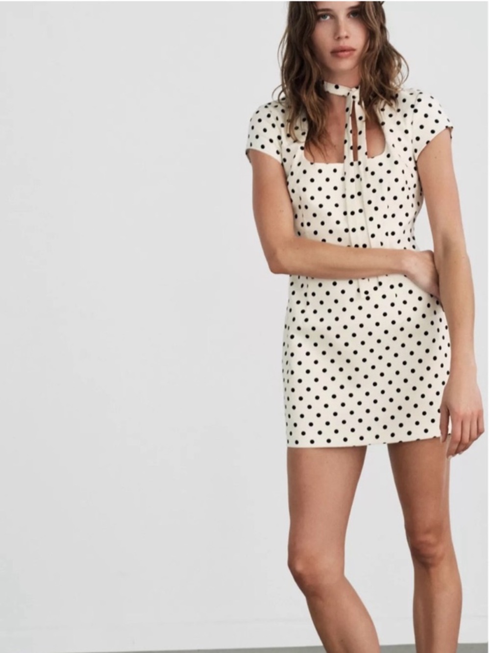 ❣️VIRAL❣️ ZARA SHORT POLKA DOT TIE DRESS - Picture 12 of 16
